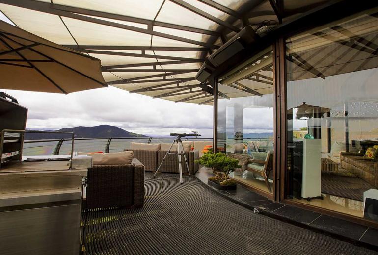 Bog233 - Exclusive house with lake view in La Calera