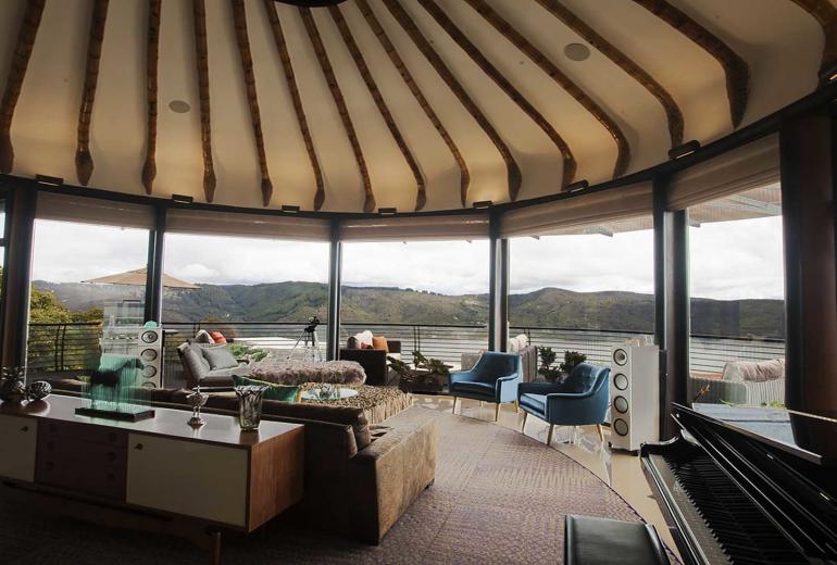 Bog233 - Exclusive house with lake view in La Calera