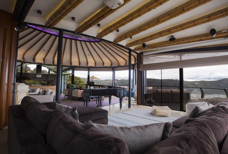 Bog233 - Exclusive house with lake view in La Calera
