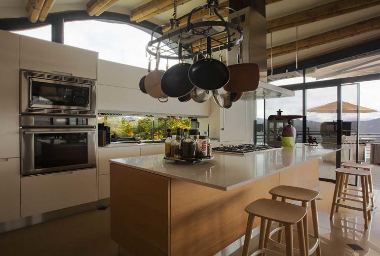 Bog233 - Exclusive house with lake view in La Calera