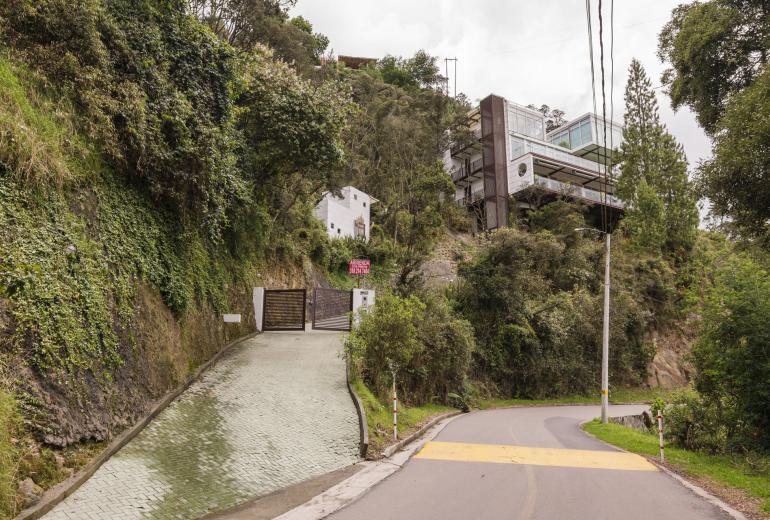 Bog157 - Villa de trois niveaux dans la Calera, Bogota