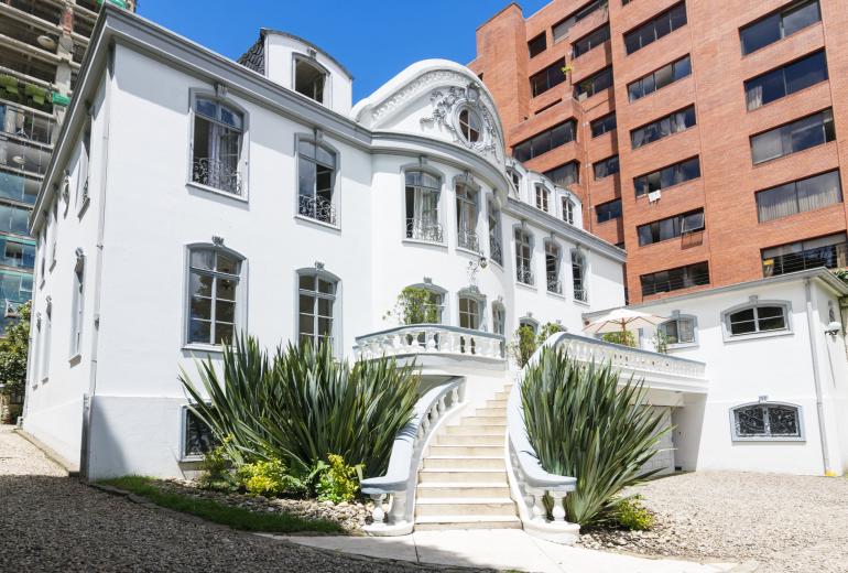 Bog171 - Amazing colonial style house in Cabrera Bogotá