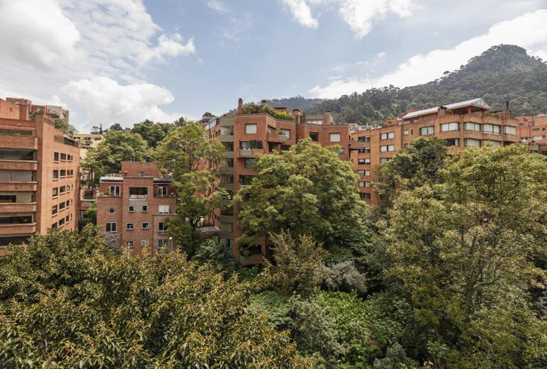 Bog095 - Appartement de trois chambres à Rosales Bogotá