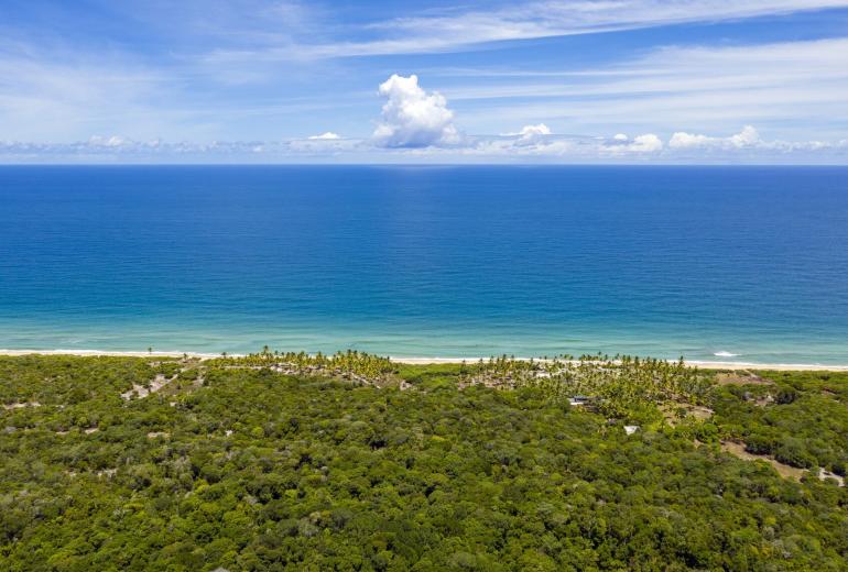 Bah705 - Large plot in Itacaré
