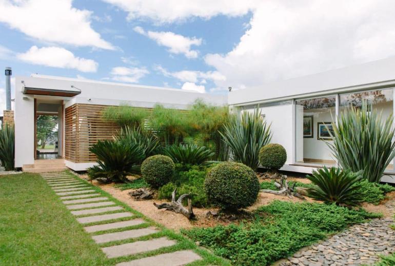 Med106 - Espetacular casa de campo com 6 quartos em Guatapé