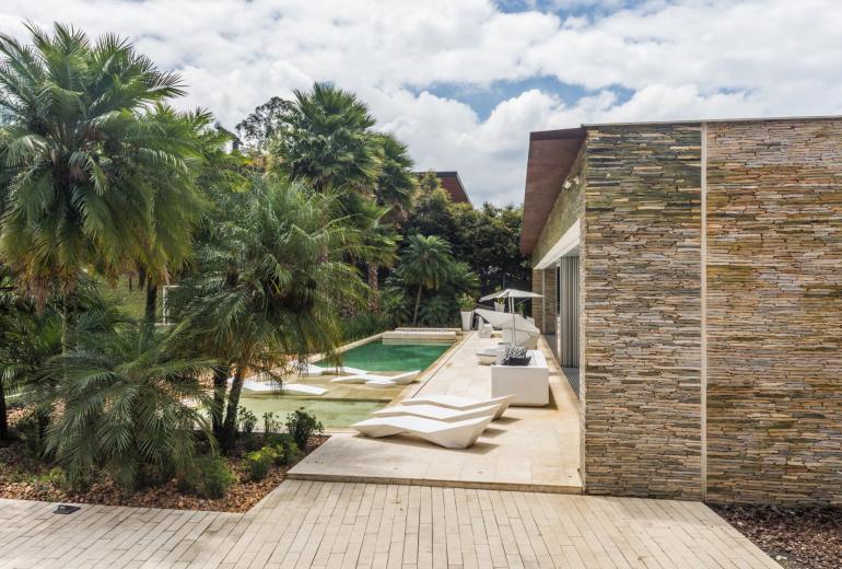 Med004 - Luxurious Villa with Swimming Pool in Envigado