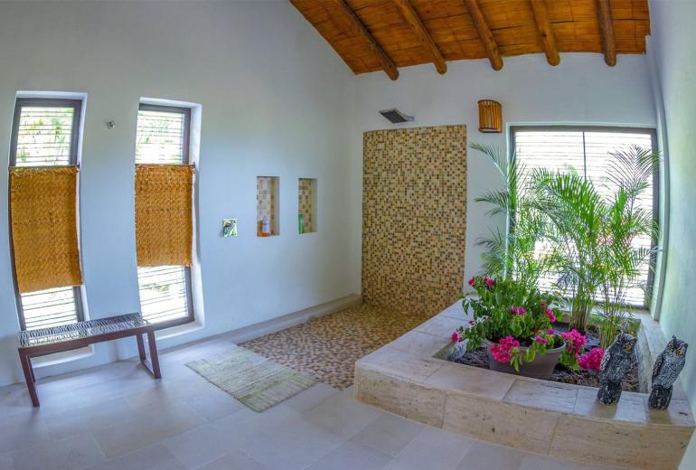 Anp006 - Beautiful house surrounded by nature in Apulo