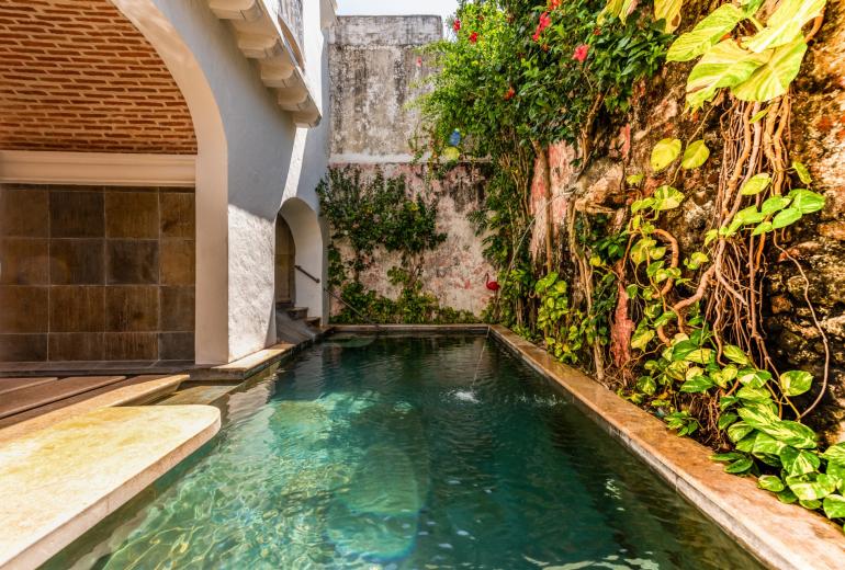 Car040 - Linda casa na centro histórico de Cartagena