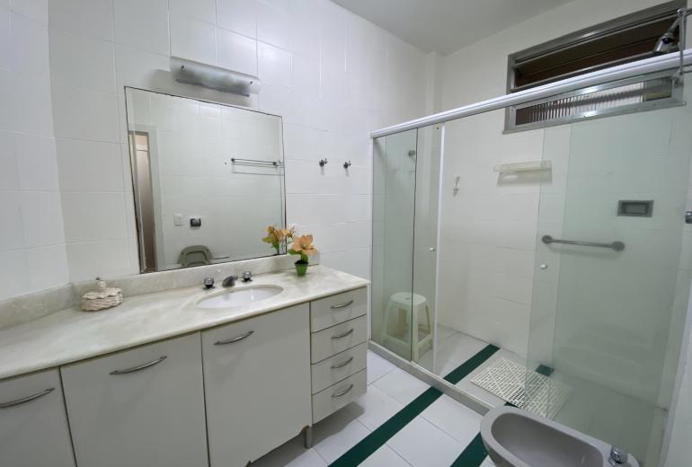 Rio213 - Apartamento clásico de 3 cuartos en Leblon