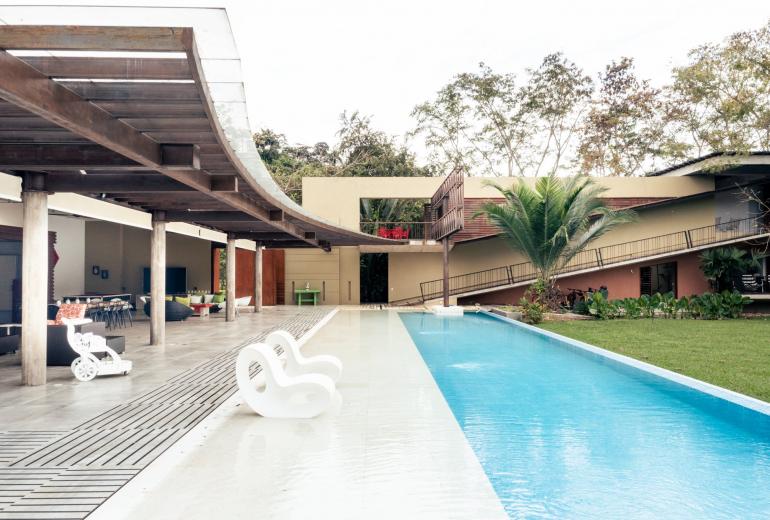 Anp013 - Casa de férias com piscina, jacuzzi e bilhar