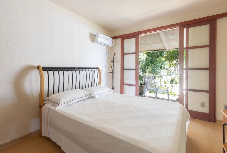 Ang049 - Hermosa casa en una isla en Angra dos Reis