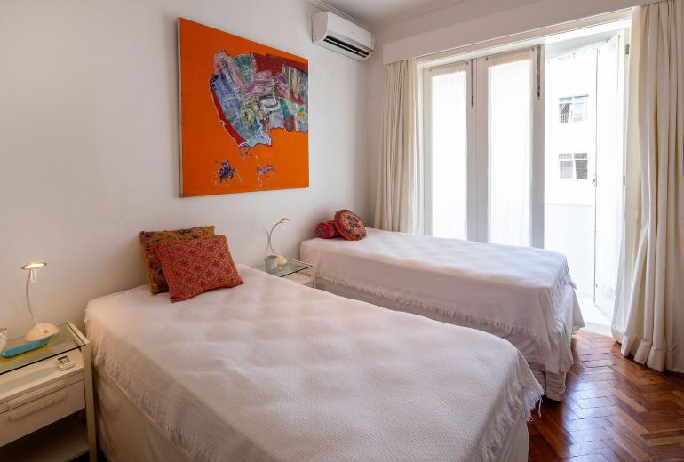 Rio251 - Beautiful apartment in Copacabana