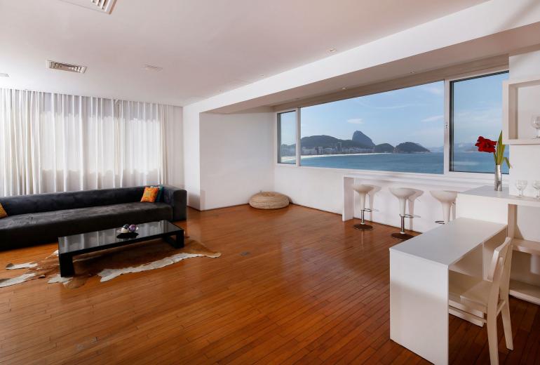 Rio067 - Penthouse de 3 cuartos frente al mar en Copacabana