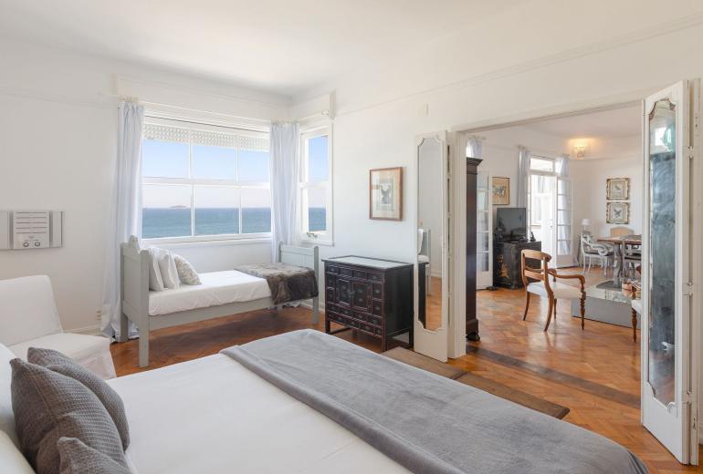 Rio122 - Bel appartement de 3 chambres avec vue sur la mer à Copacabana