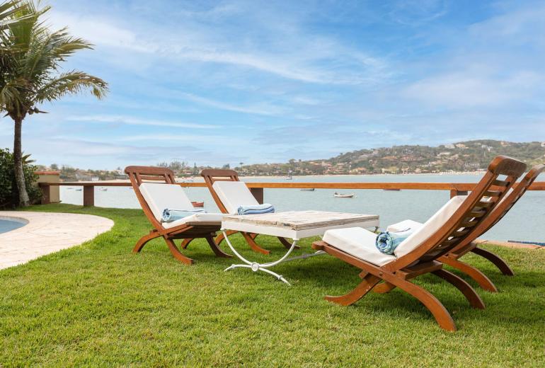 Buz008 - Villa de lujo con piscina frente al mar Búzios