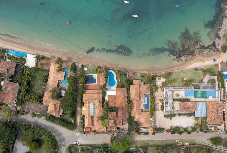 Buz008 - Luxuosa casa com piscina em frente ao mar em Buzios