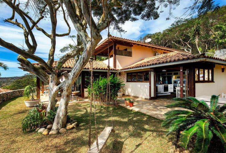 Buz025 - Casa de lujo con cuatro cuartos y piscina en Búzios