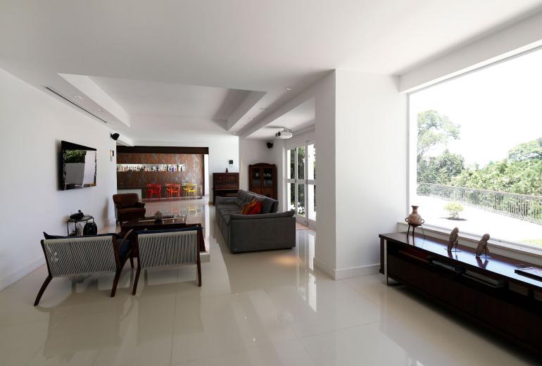 Rio096 - Beautiful 6 bedroom villa in Santa Teresa