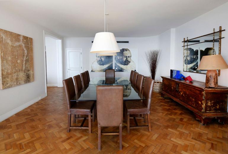Rio231 - Cozy apartment with sea view in Copacabana