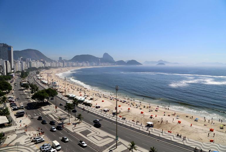 Rio231 - Apartamento frente-mar em Copacabana