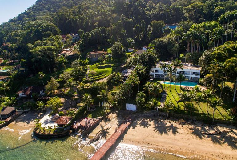Ang019 - Amazing beach house by the sea in Angra dos Reis
