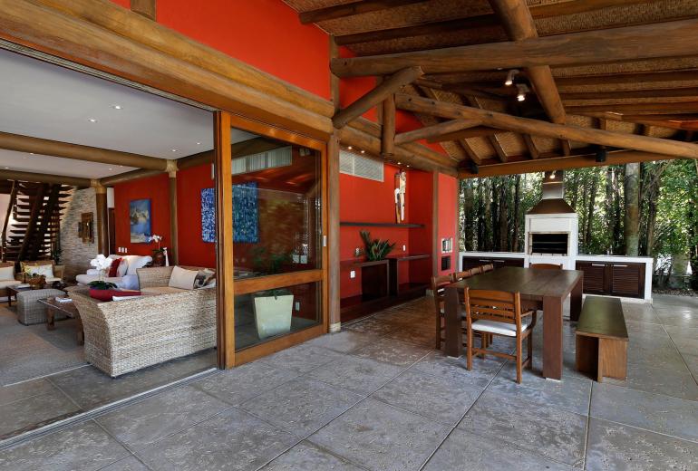 Ang027 - Casa de luxo em frente ao mar em Angra dos Reis