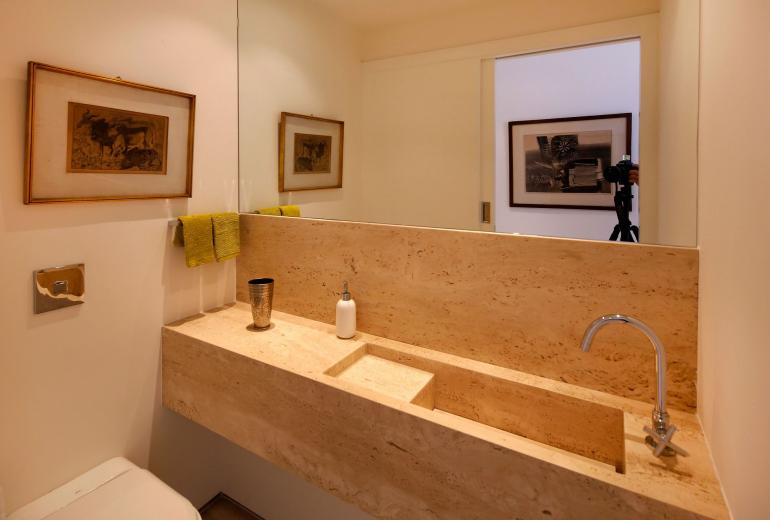 Rio145 - Elegant apartment beachfront in Copacabana