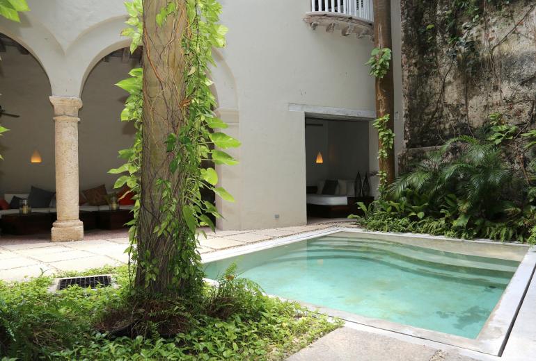 Car008 - Luxuosa villa de estilo clássico em Cartagena