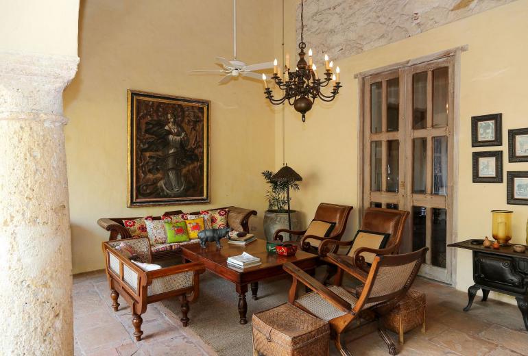 Car053 - Stunning house in the Historic Center of Cartagena
