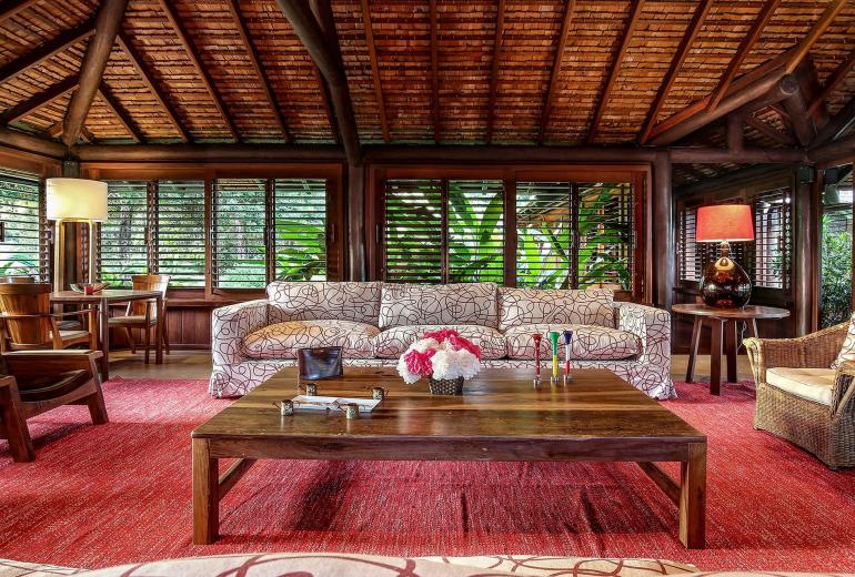 Bah003 - Luxuosa villa com design tropical baiano