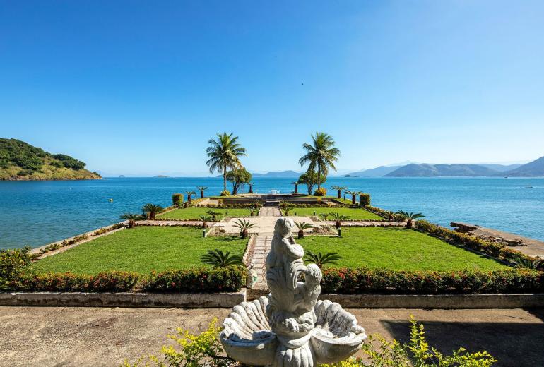 Ang060 - Villa en bord de mer à Angra dos Reis