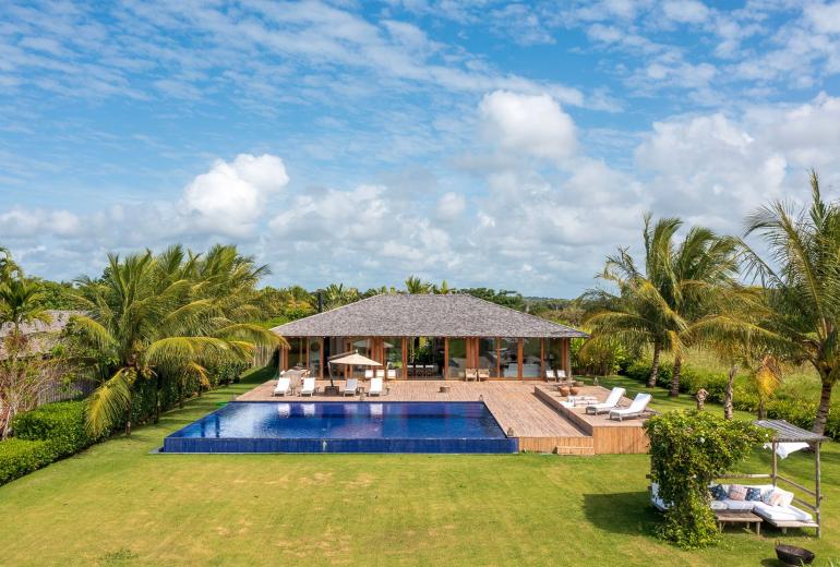 Bah051 - Villa with large pool in Trancoso