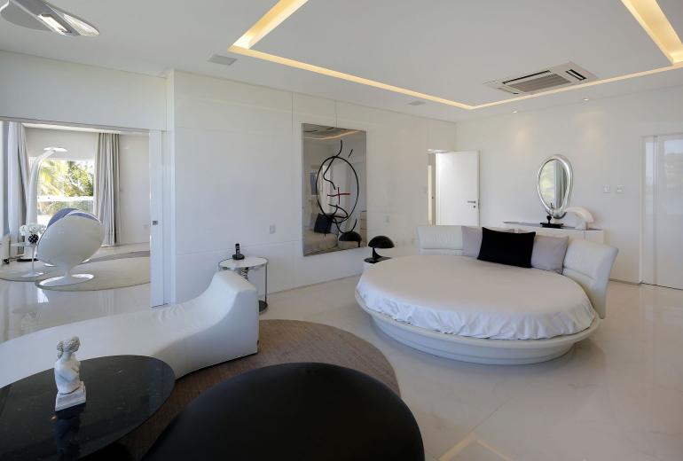 Bah450 - Luxurious mansion near the beach in Camaçari