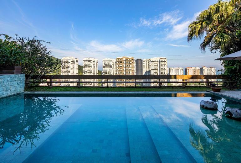 Rio103 - Lujosa villa de 6 dormitorios con piscina con espléndida vista al mar.