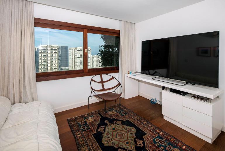 Rio103 - Lujosa villa de 6 dormitorios con piscina con espléndida vista al mar.