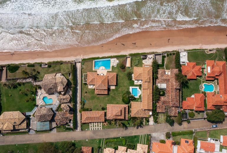 Buz043 - Villa de luxe avec piscine en front de mer à Buzios