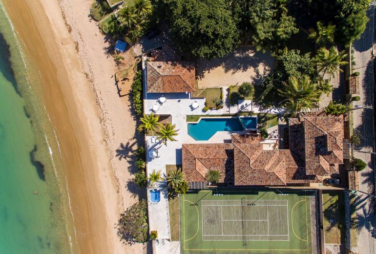 Buz039 - Casa à beira-mar com piscina e quadra de tênis