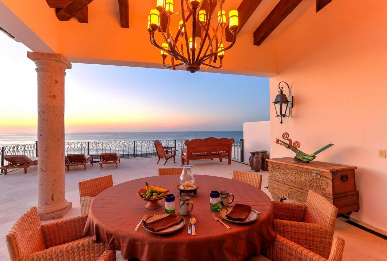 Cab004 - Luxurious sea front villa in Los Cabos