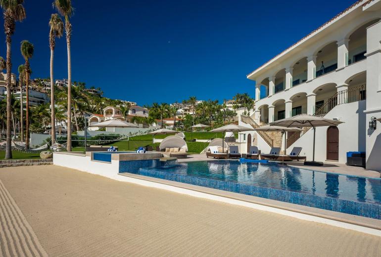 Cab006 - Luxueuse villa triplex en front de mer à Los Cabos