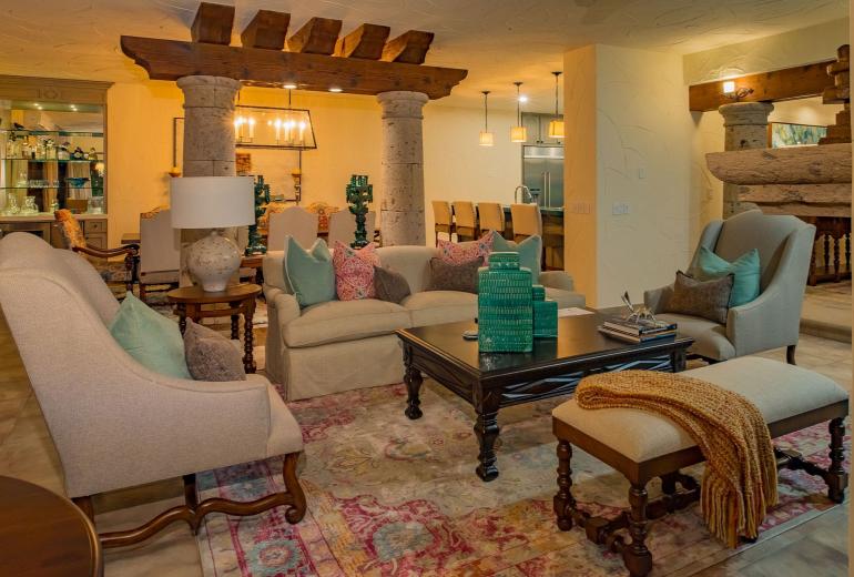 Cab012 - Beautiful villa with 7 suites in Los Cabos