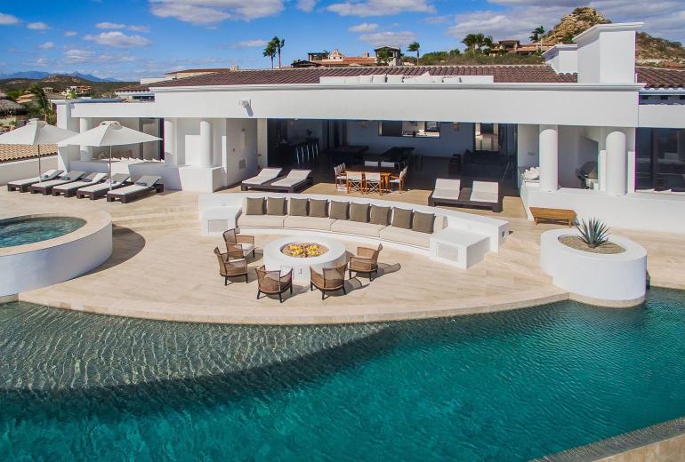 Cab016 - Luxuosa villa de 6 quartos e piscina em Los Cabos
