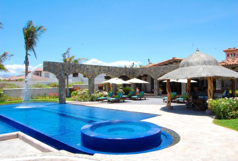 Cab025 - Splendide villa de luxe en front de mer à Los Cabos