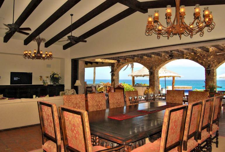 Cab025 - Espléndida villa de lujo frente al mar en Los Cabos