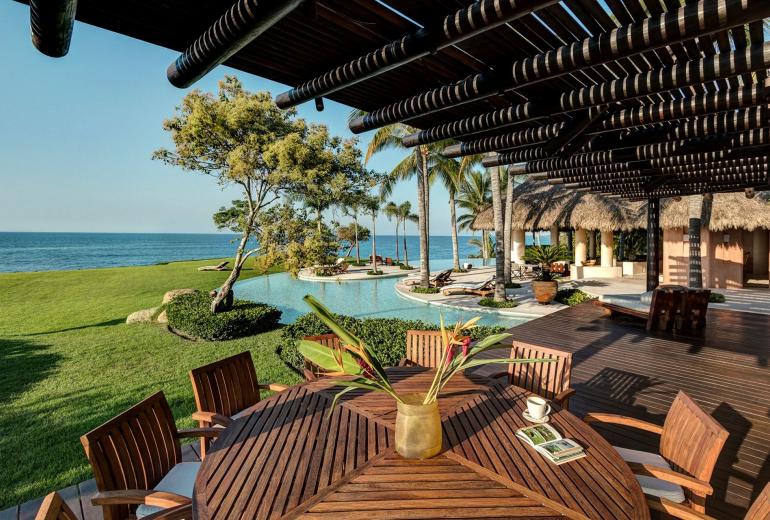 Ptm001 - Luxurious 9 bedroom waterfront villa in Punta Mita