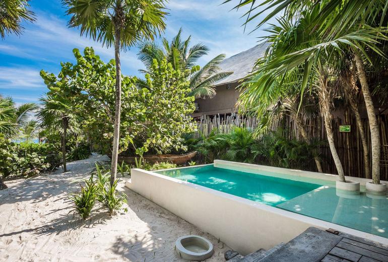 Tul024 - Villa sur le sable avec piscine à Tulum