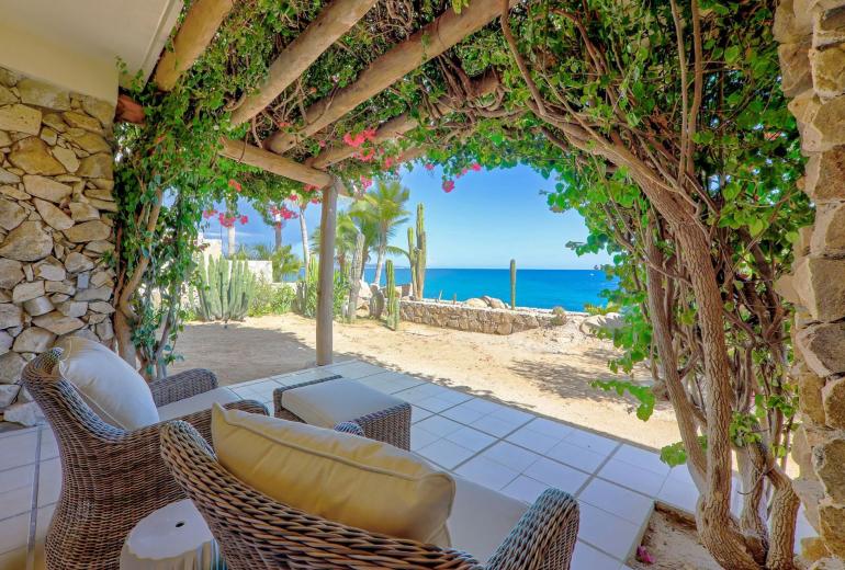 Cab026 - Villa de 5 cuartos con playa privada en Los Cabos
