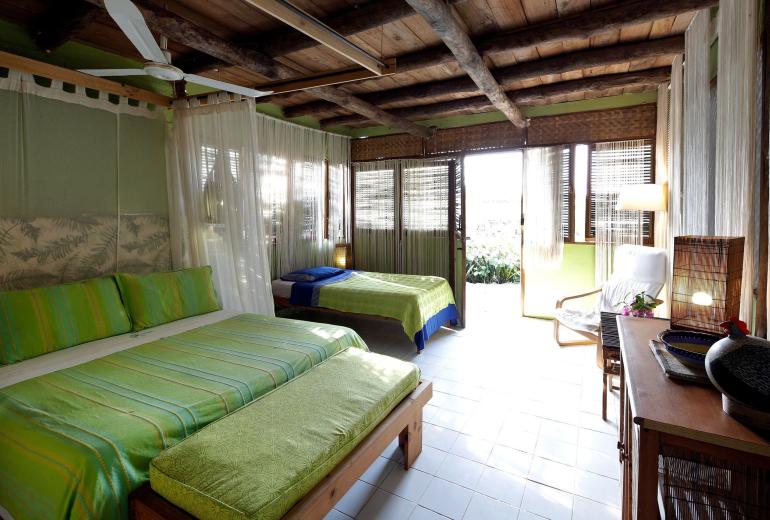 Car069 - Casa rústica de 5 dormitorios con piscina en Cartagena