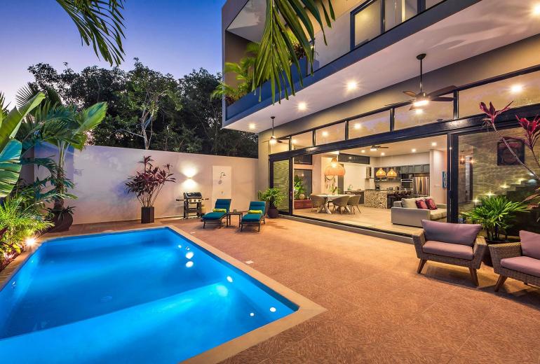 Tul013 - Beautiful triplex house with pool in Tulum