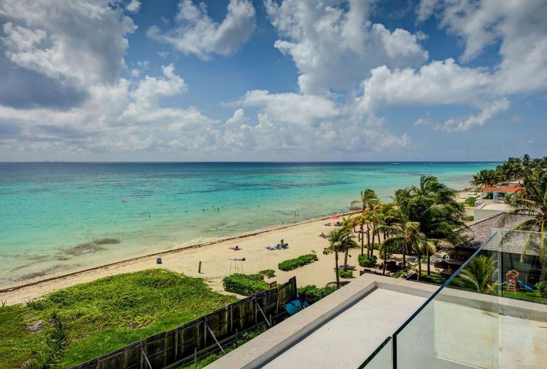 Pcr004 - Gorgeous beachfront villa in Playa del Carmen
