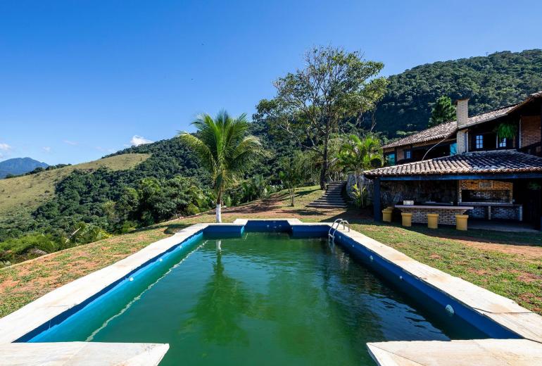 Ang044 - Grand villa de belles vues à Mangaratiba
